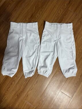 Youth medium white knicker baseball pants.  2 pair included, NWOT